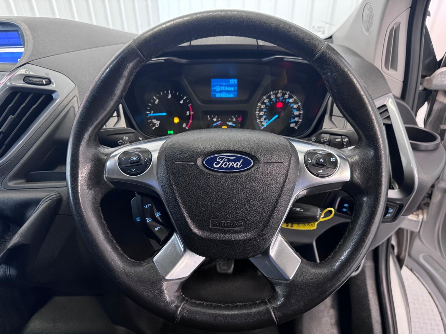 Used Ford Transit Custom 2017 for sale - 77838934: Photo 16