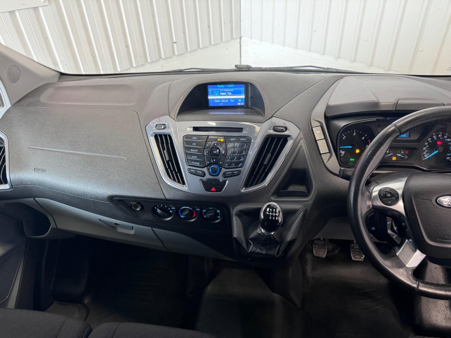 Used Ford Transit Custom 2017 for sale - 77838934: Photo 19