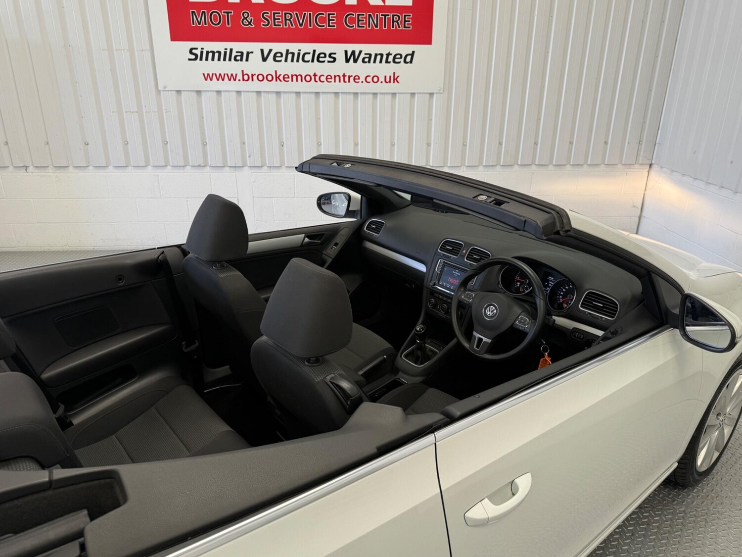 Vehicle 28