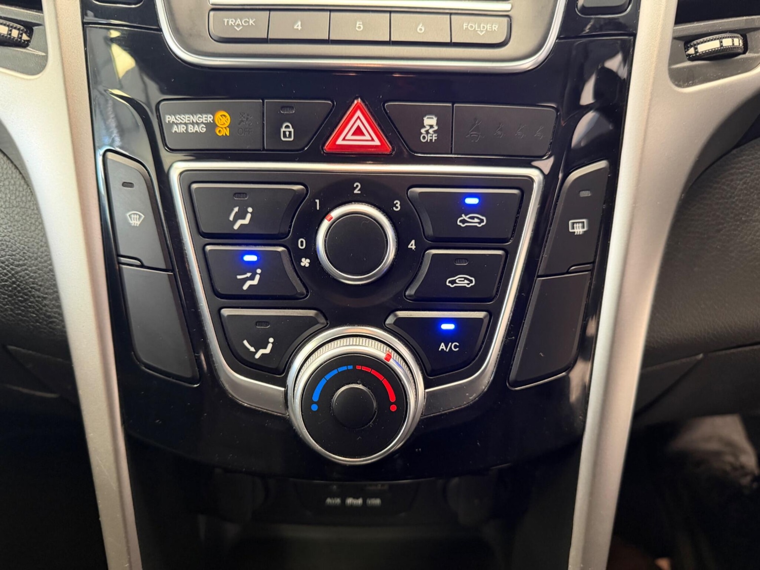 Used Hyundai i30 for sale - 78047097: Photo 25