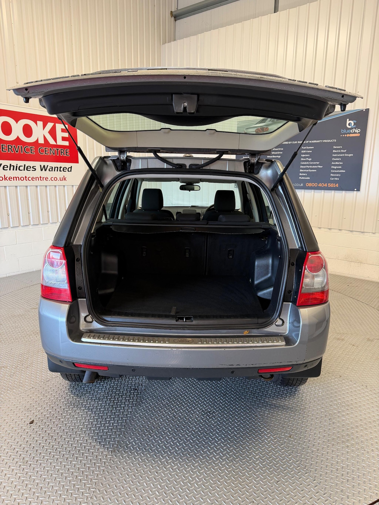 Used Land Rover Freelander 2 2012 for sale - 76780854: Photo 10