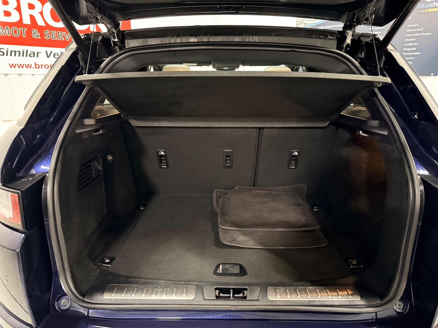 Used Land Rover Range Rover Evoque 2017 for sale - 76886434: Photo 17