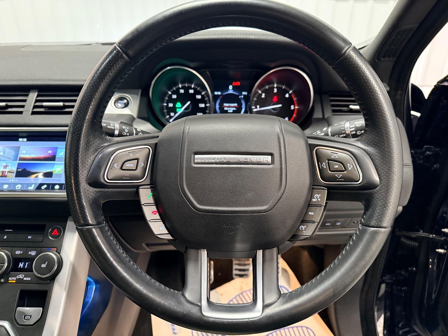 Used Land Rover Range Rover Evoque 2017 for sale - 76886434: Photo 23