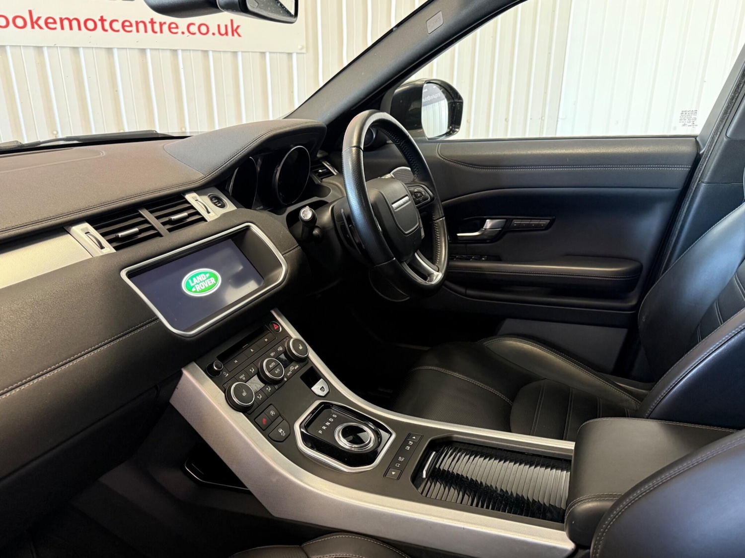 Used Land Rover Range Rover Evoque 2017 for sale - 76072027: Photo 12