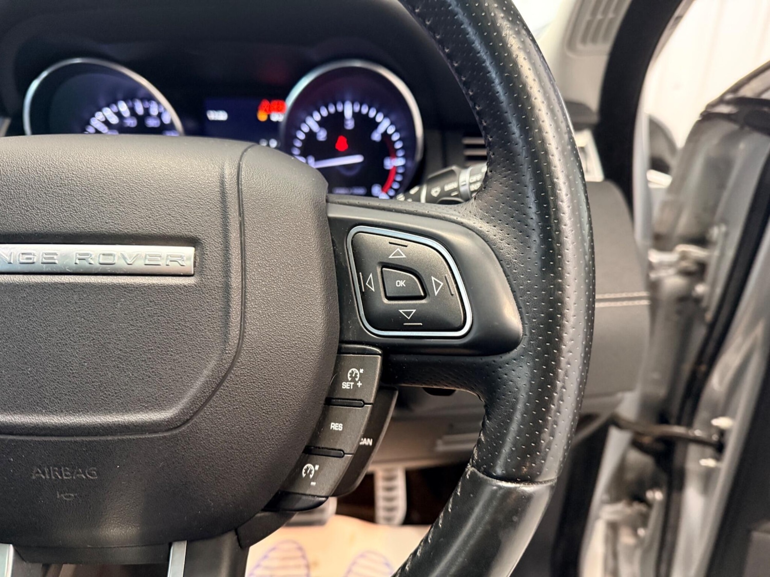 Used Land Rover Range Rover Evoque for sale - 77809195: Photo 24