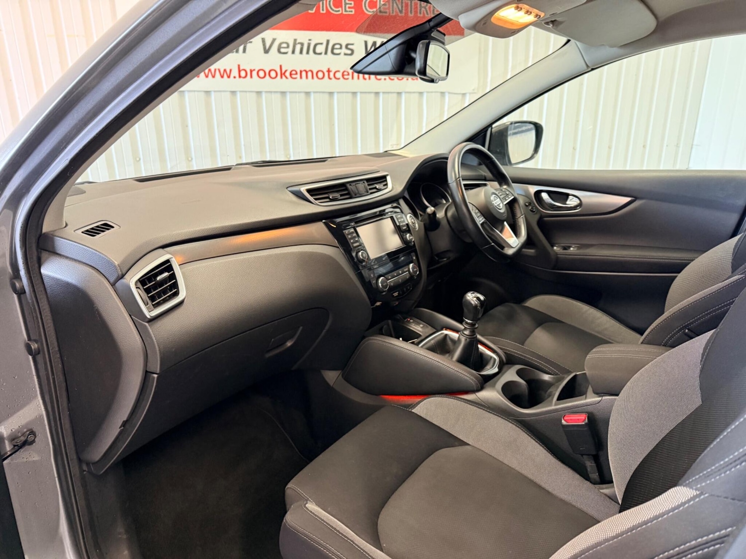 Used Nissan Qashqai for sale - 77825108: Photo 11