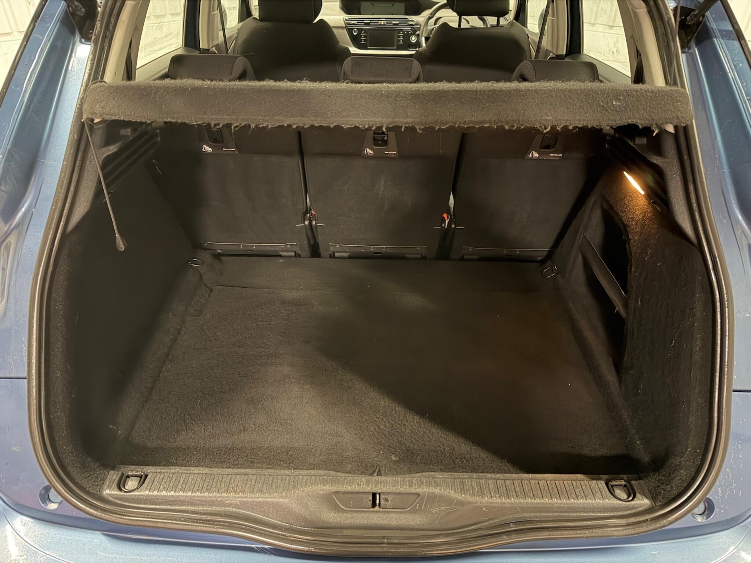 Used Citroen C4 Picasso 2015 for sale - 76727949: Photo 12