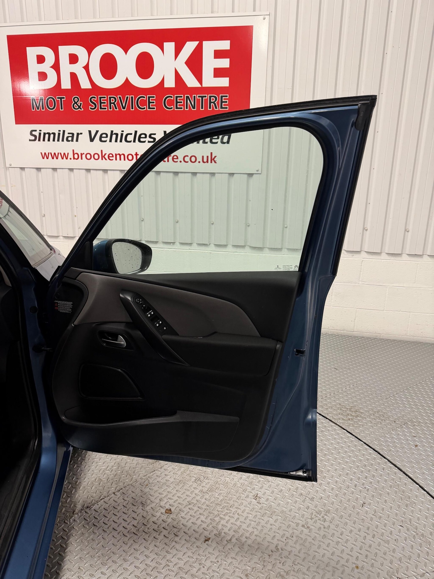 Used Citroen C4 Picasso 2015 for sale - 76727949: Photo 17