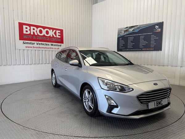 Used Ford Focus 2019 for sale - 74921084: Photo 1