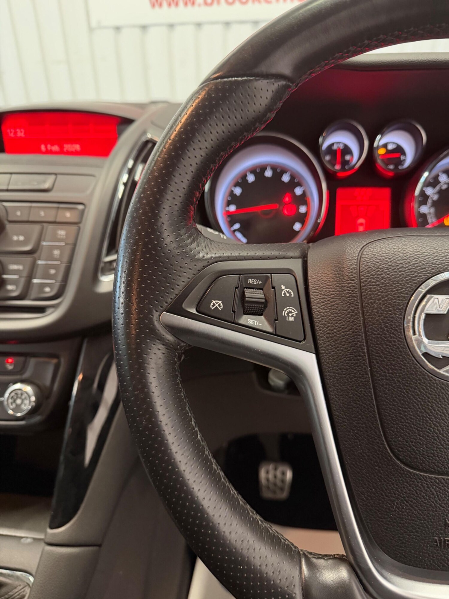 Used Vauxhall Zafira 2014 for sale - 77468859: Photo 18