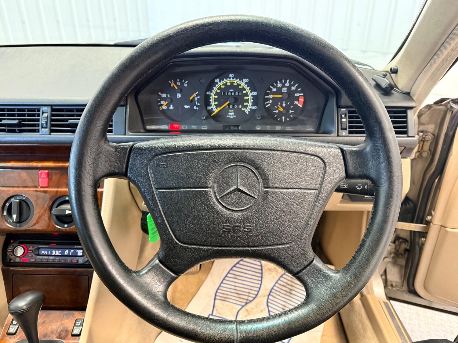 Used Mercedes-Benz E Class 1996 for sale - 77839753: Photo 16