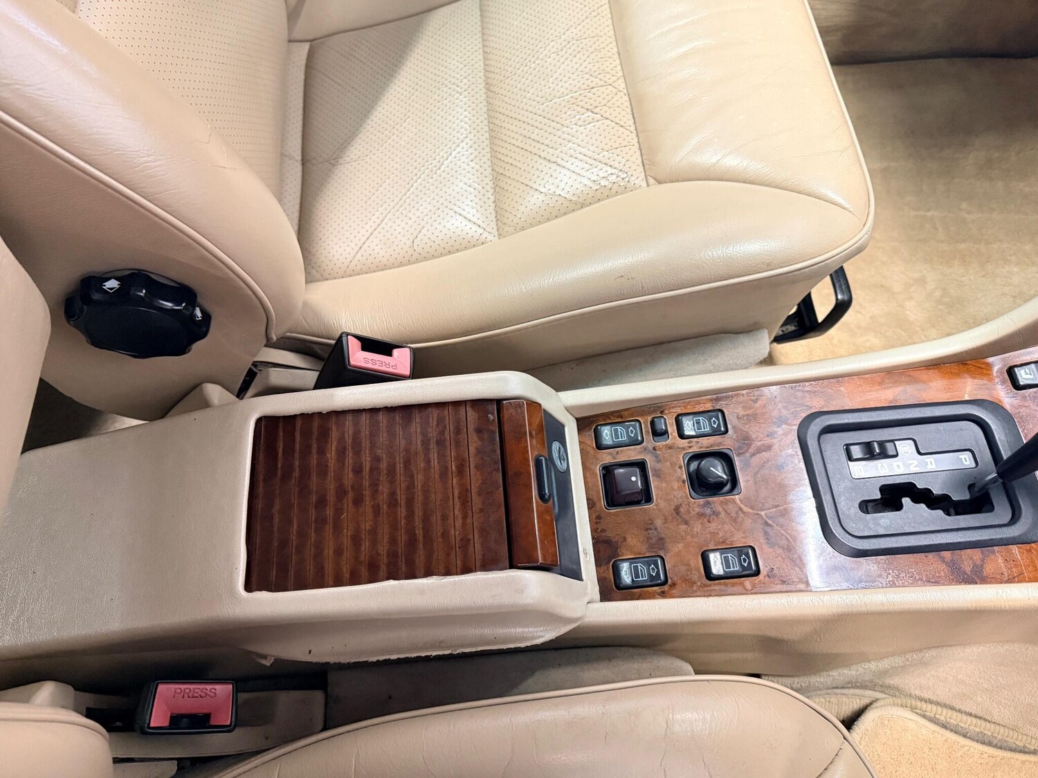 Used Mercedes-Benz E Class 1996 for sale - 77839753: Photo 22