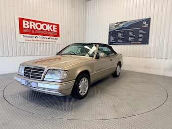Used Mercedes-Benz E Class 1996 for sale - 77839753: Photo