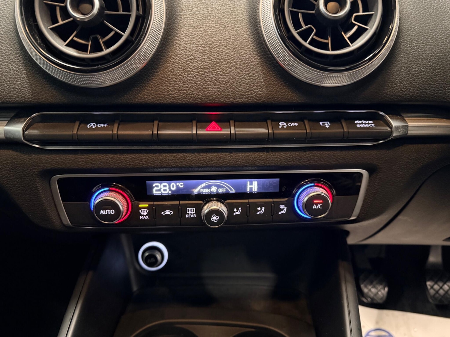 Used Audi A3 2017 for sale - 77386655: Photo 26