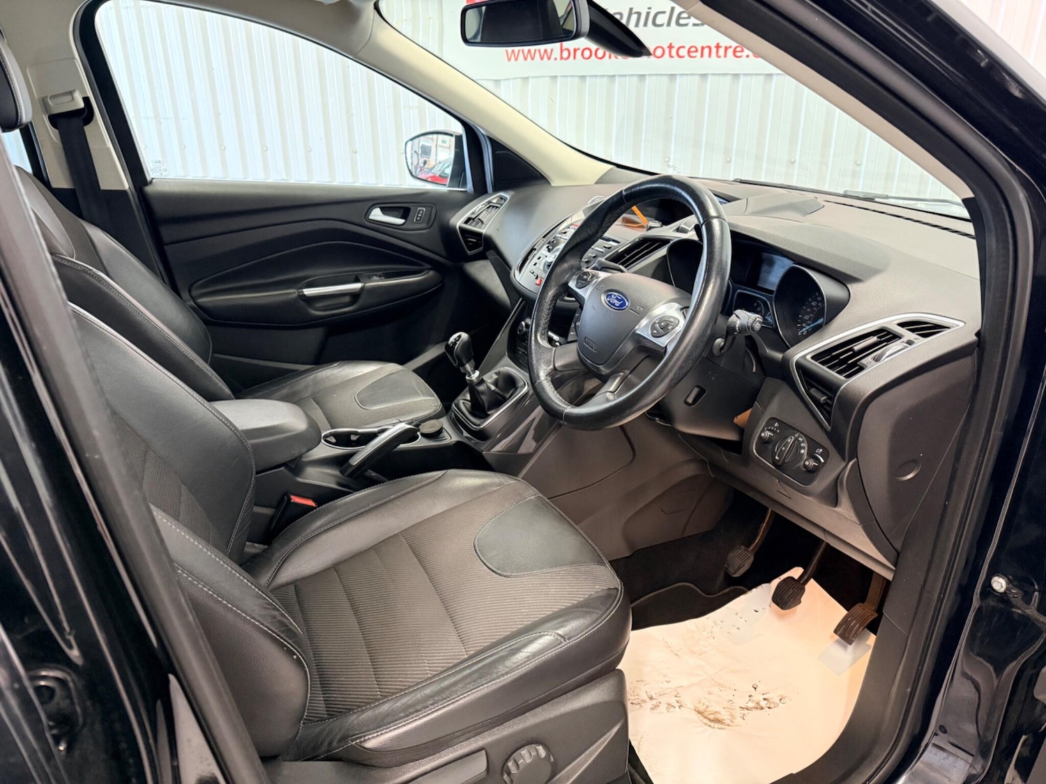 Used Ford Kuga 2013 for sale - 77978056: Photo 16