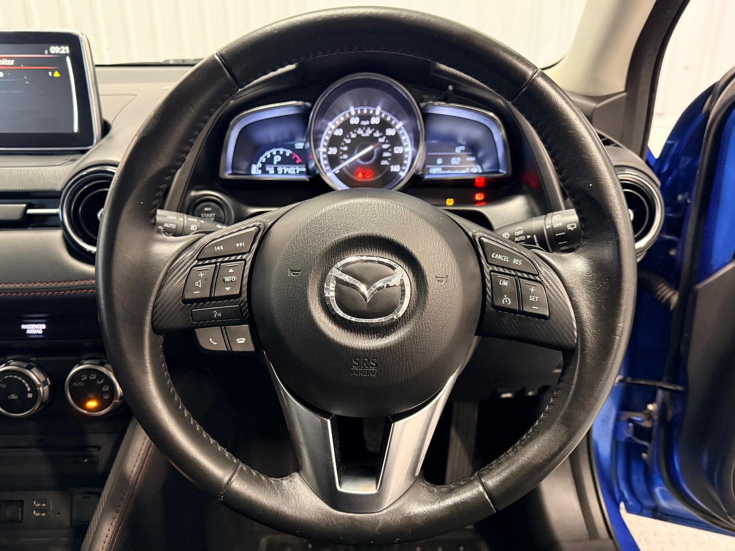 Used Mazda Mazda2 2015 for sale - 76538794: Photo 21