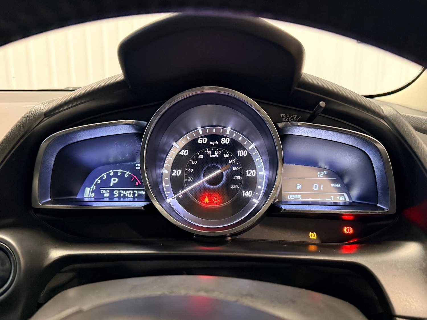 Used Mazda Mazda2 2015 for sale - 76538794: Photo 24