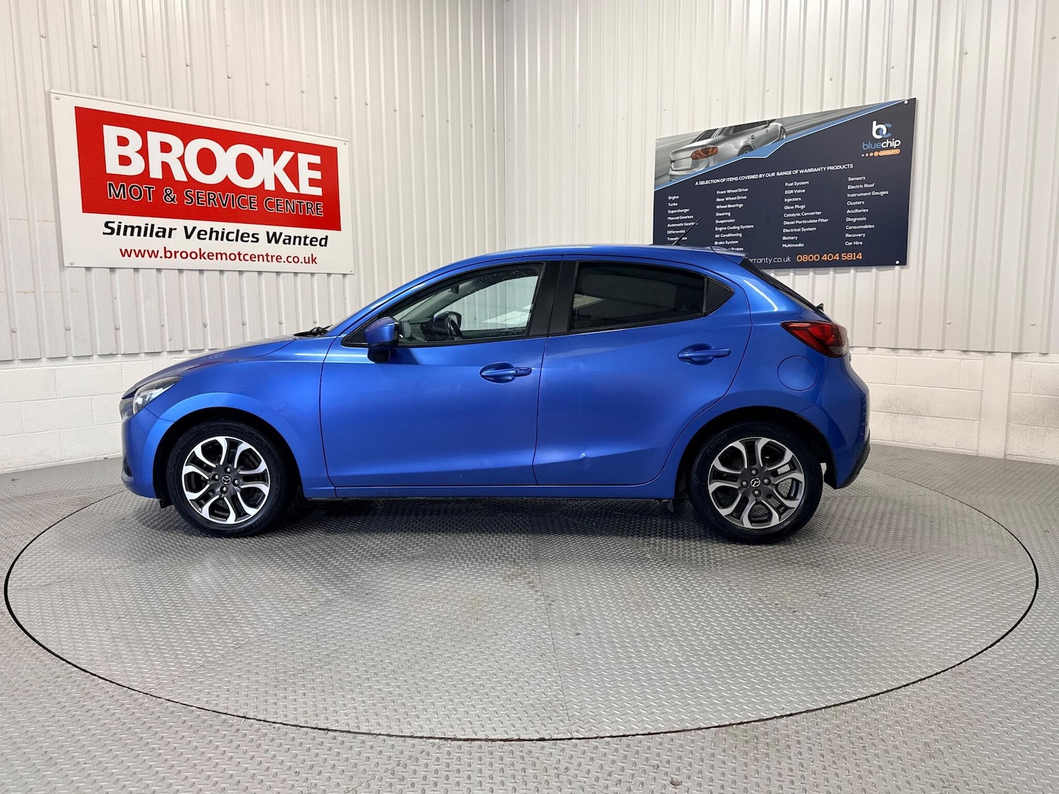 Used Mazda Mazda2 2015 for sale - 76538794: Photo 9