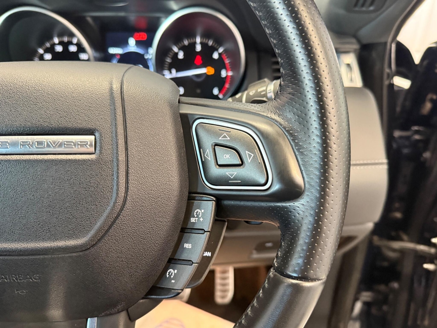 Used Land Rover Range Rover Evoque 2018 for sale - 76121422: Photo 21