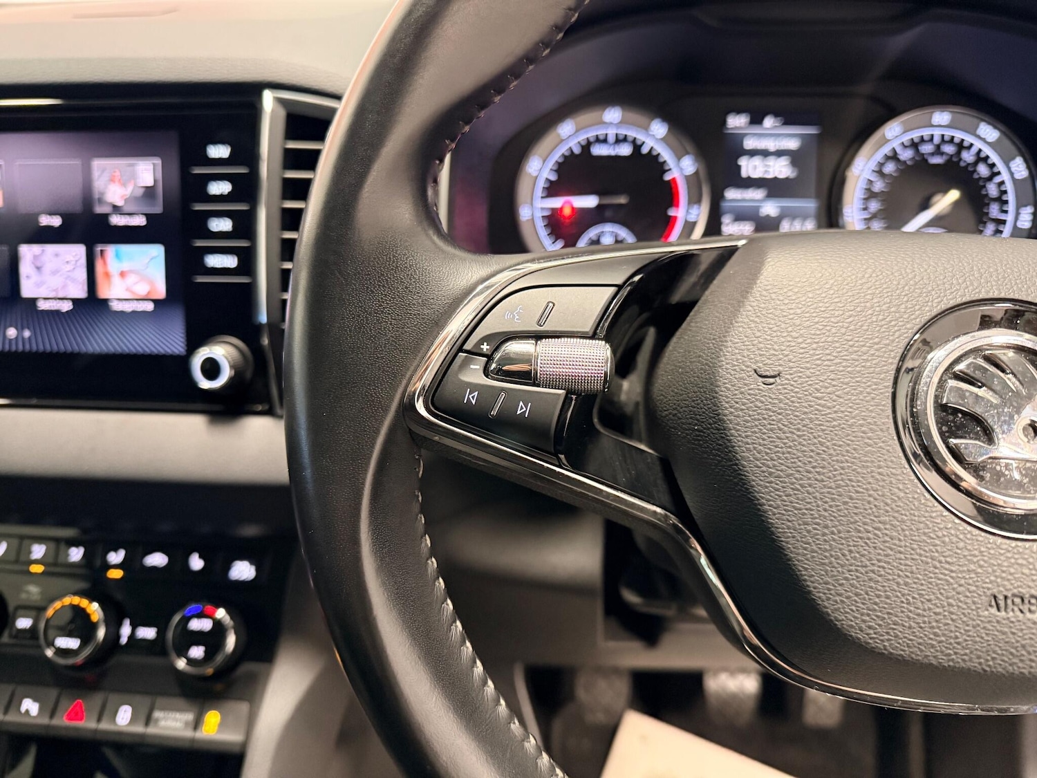 Used Skoda Karoq 2021 for sale - 76913042: Photo 20