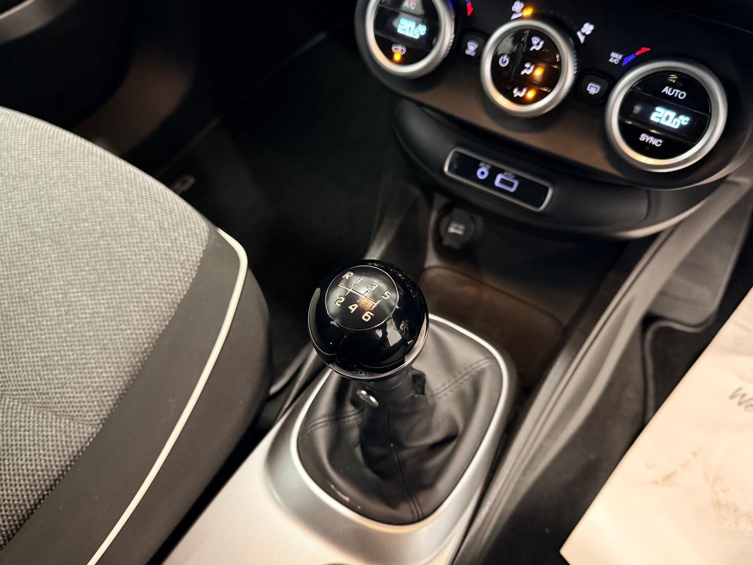 Used Fiat 500X 2018 for sale - 76485534: Photo 28