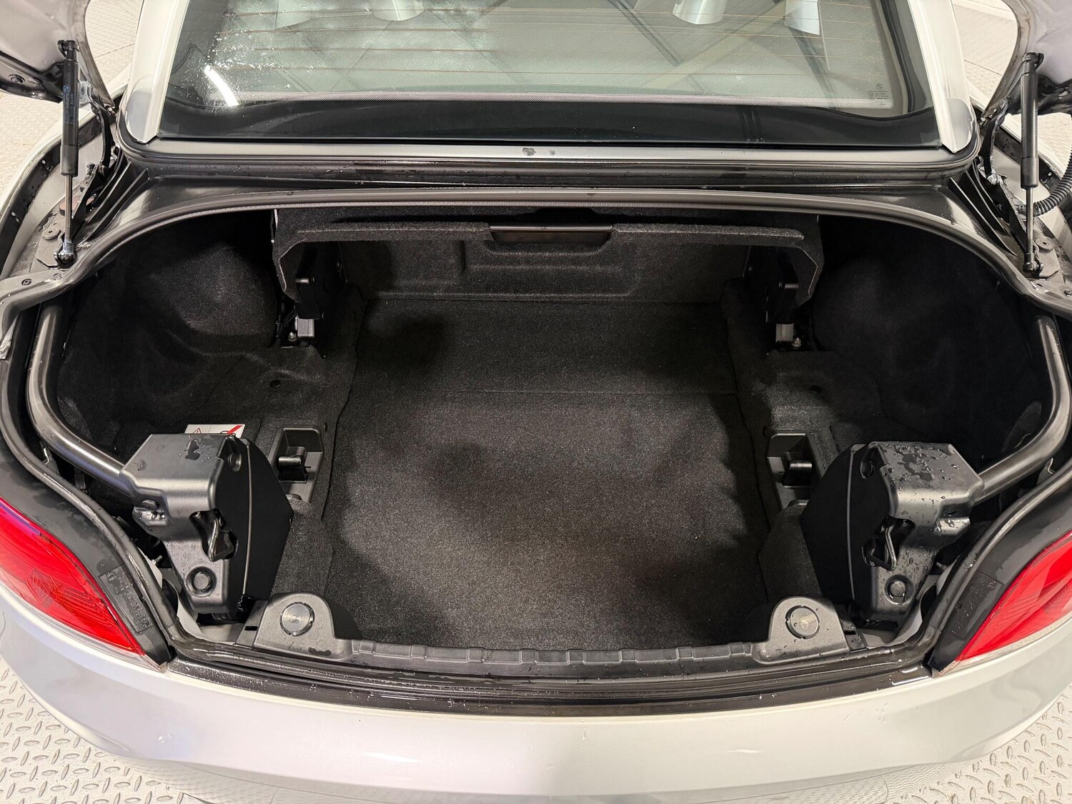 Used BMW Z4 2012 for sale - 77549321: Photo 11