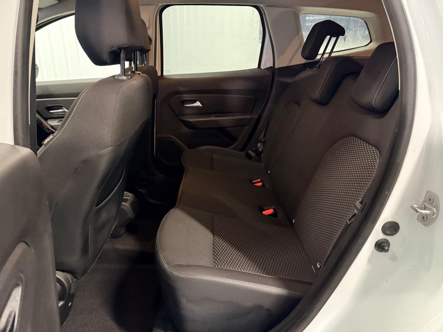 Used Dacia Duster 2018 for sale - 77387176: Photo 16