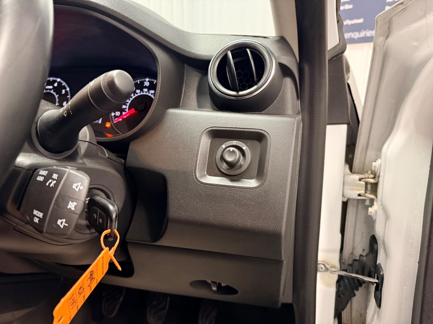 Used Dacia Duster 2018 for sale - 77387176: Photo 25