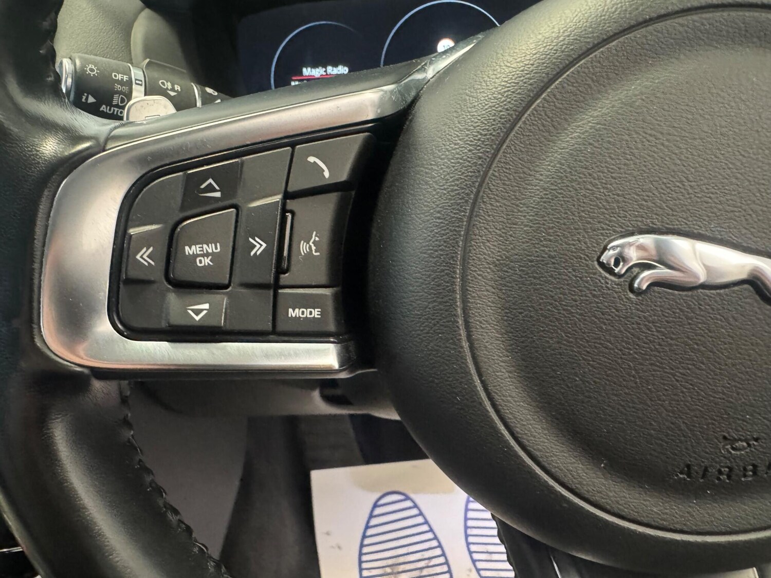 Used Jaguar XE 2018 for sale - 78171085: Photo 23