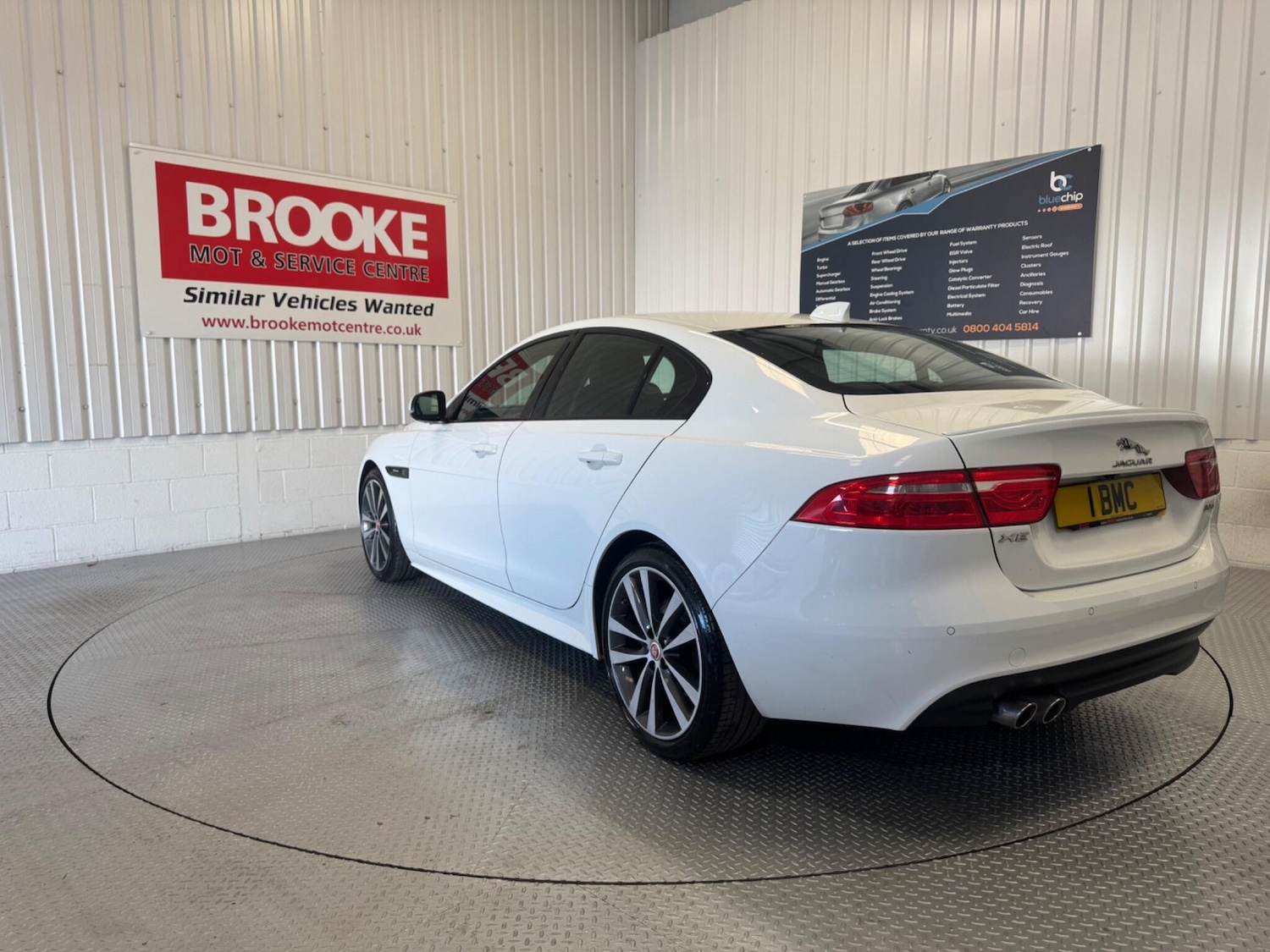 Used Jaguar XE 2018 for sale - 78171085: Photo 8