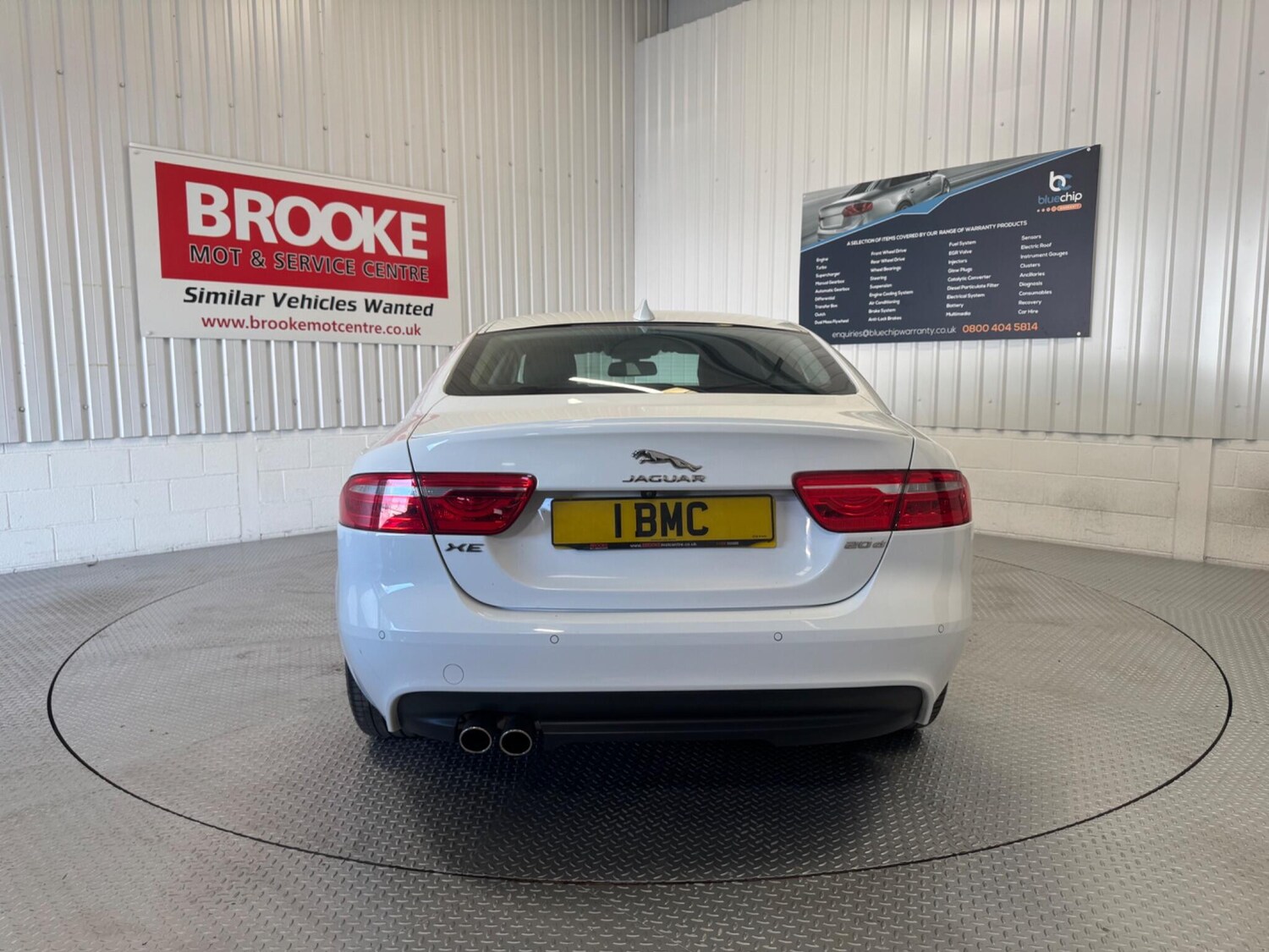 Used Jaguar XE 2018 for sale - 78171085: Photo 9