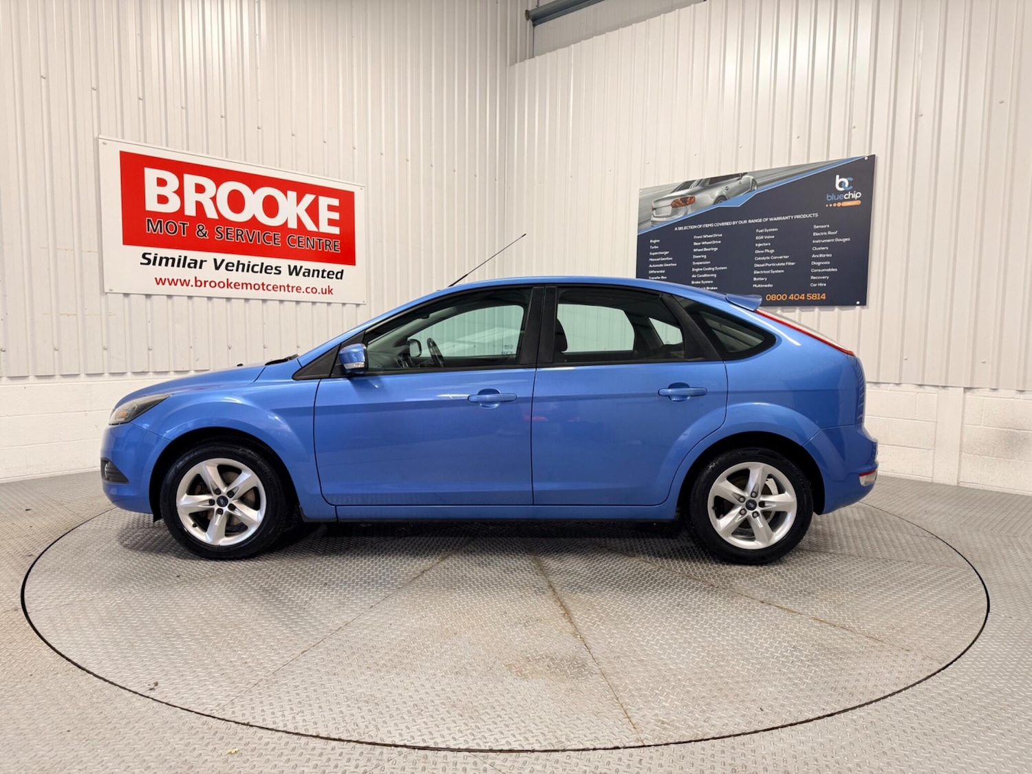 Used Ford Focus 2010 for sale - 77411274: Photo 12