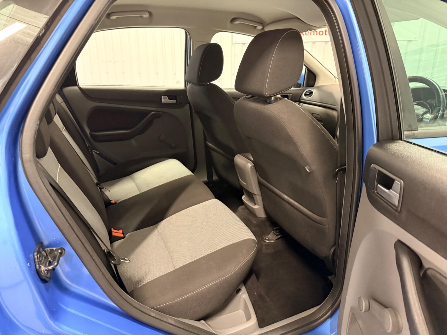 Used Ford Focus 2010 for sale - 77411274: Photo 17