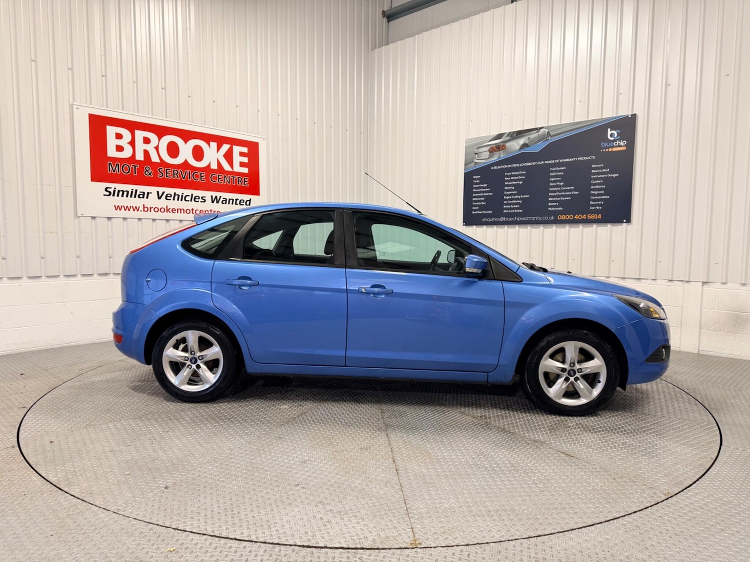 Used Ford Focus 2010 for sale - 77411274: Photo 6