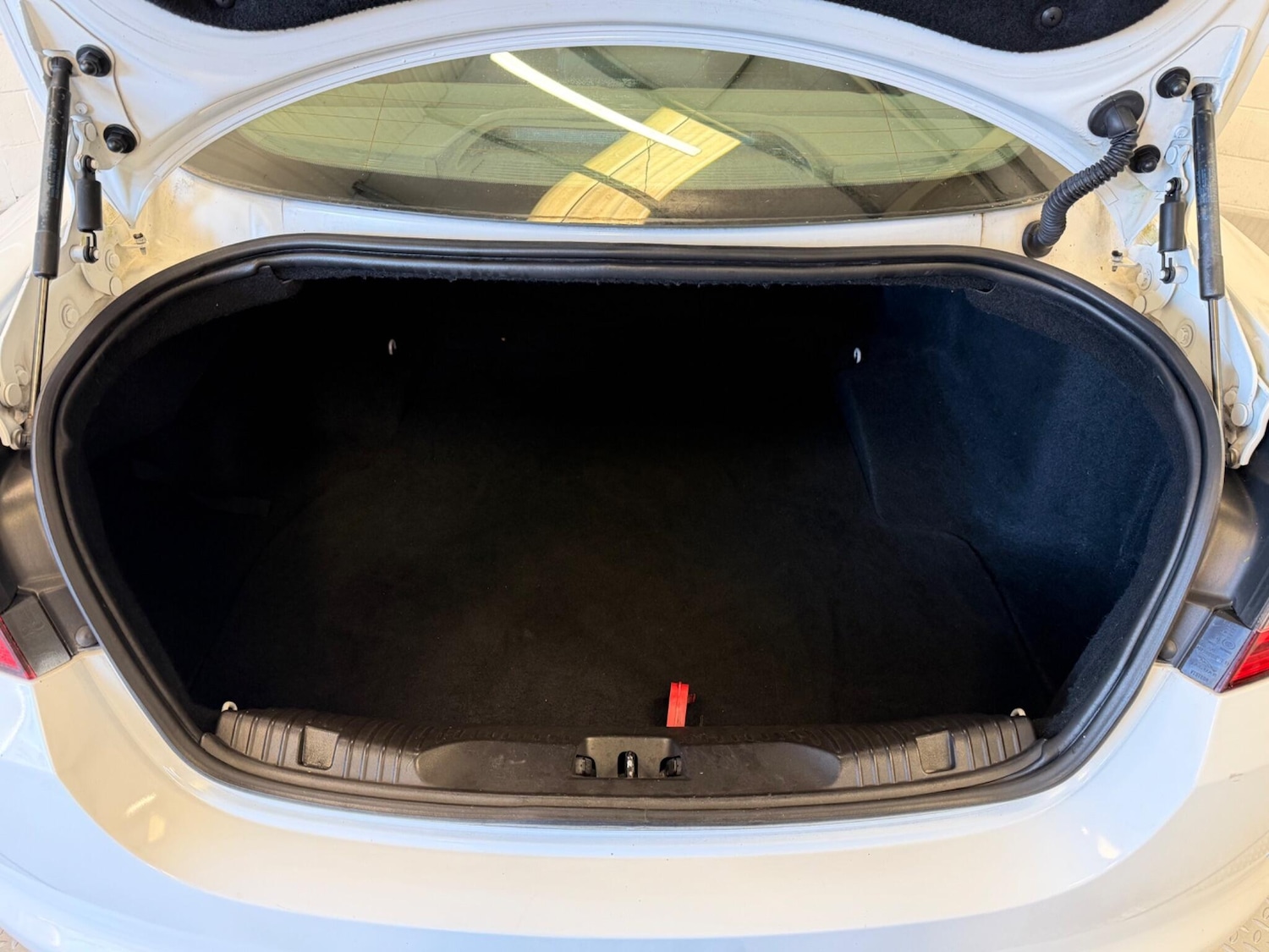 Used Jaguar XF 2012 for sale - 77738257: Photo 11