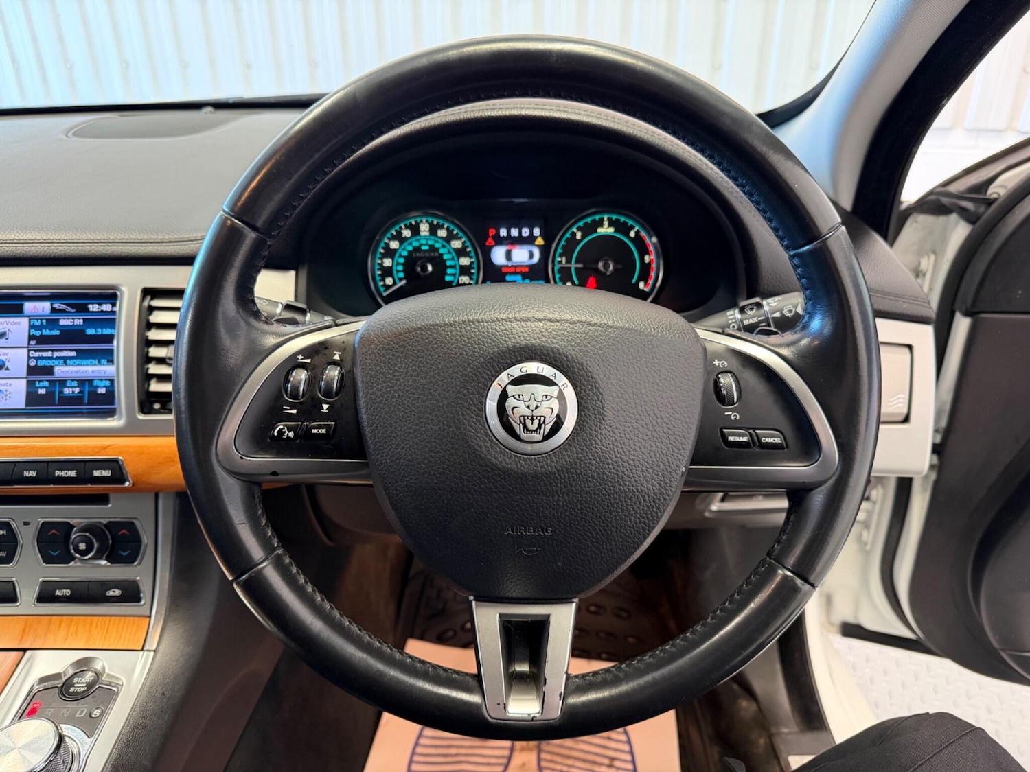 Used Jaguar XF 2012 for sale - 77738257: Photo 18