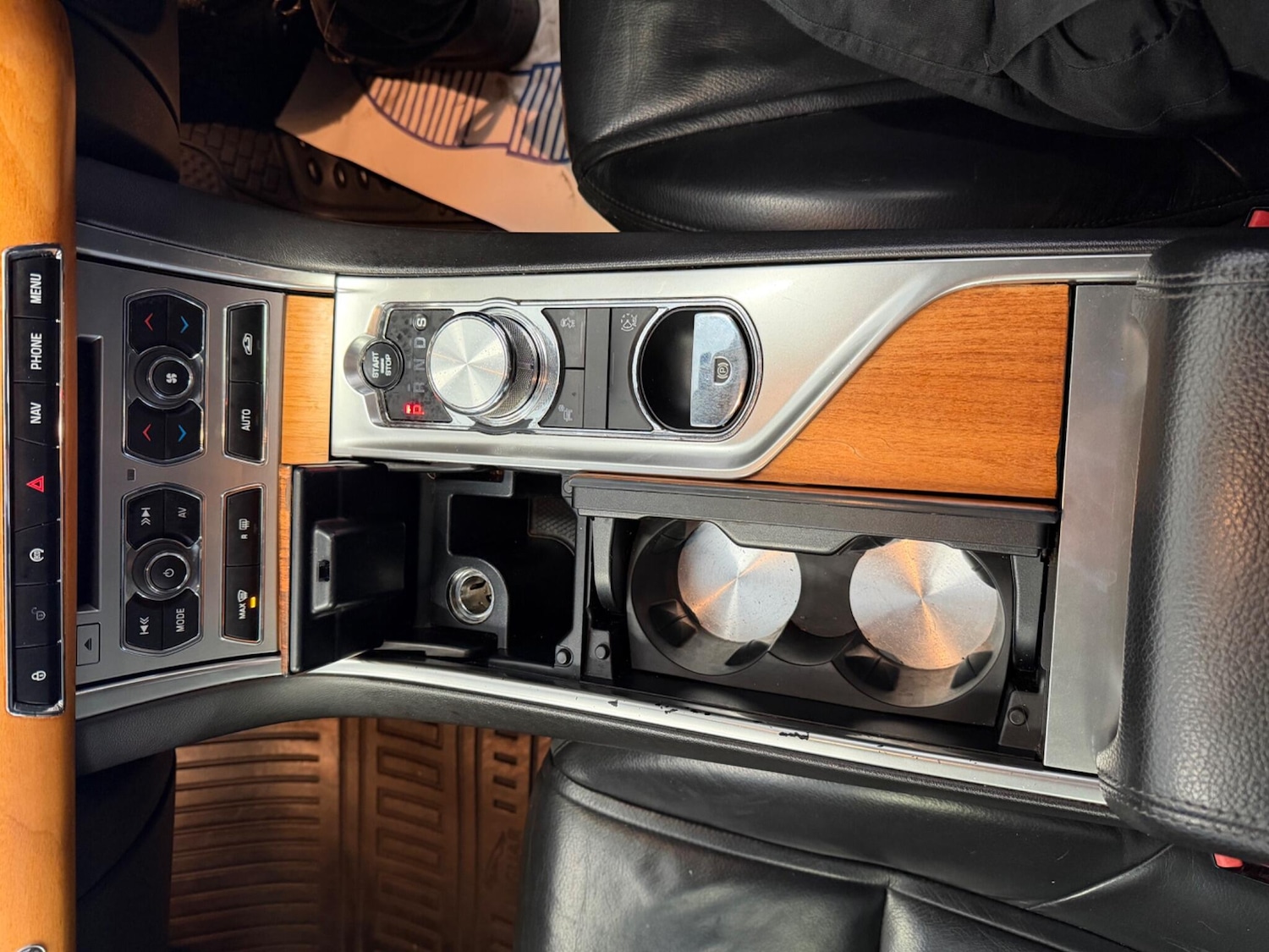 Used Jaguar XF 2012 for sale - 77738257: Photo 27