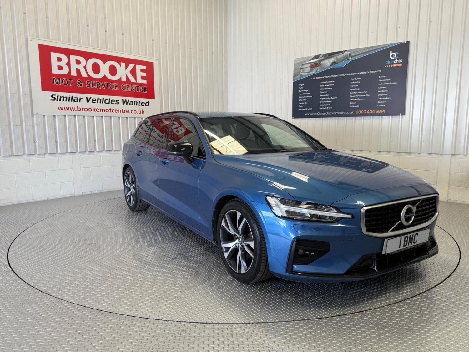 Used Volvo V60 2019 for sale - 76121421: Photo 1