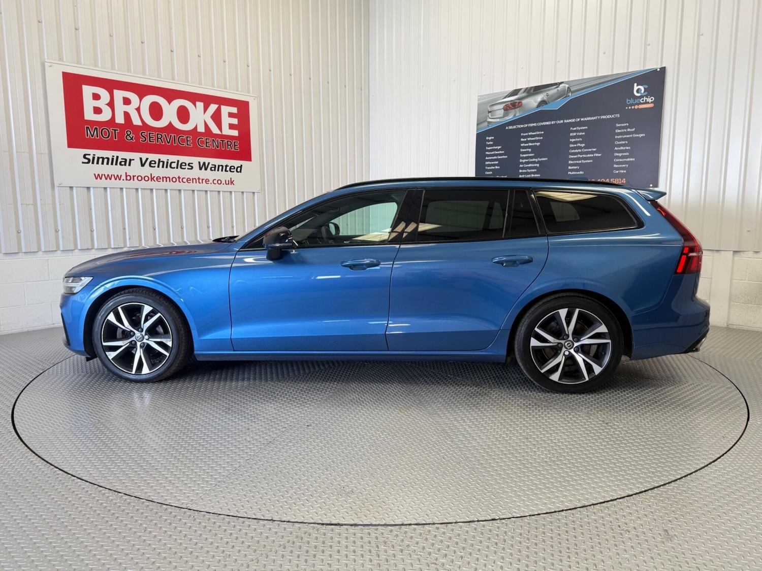 Used Volvo V60 2019 for sale - 76121421: Photo 10