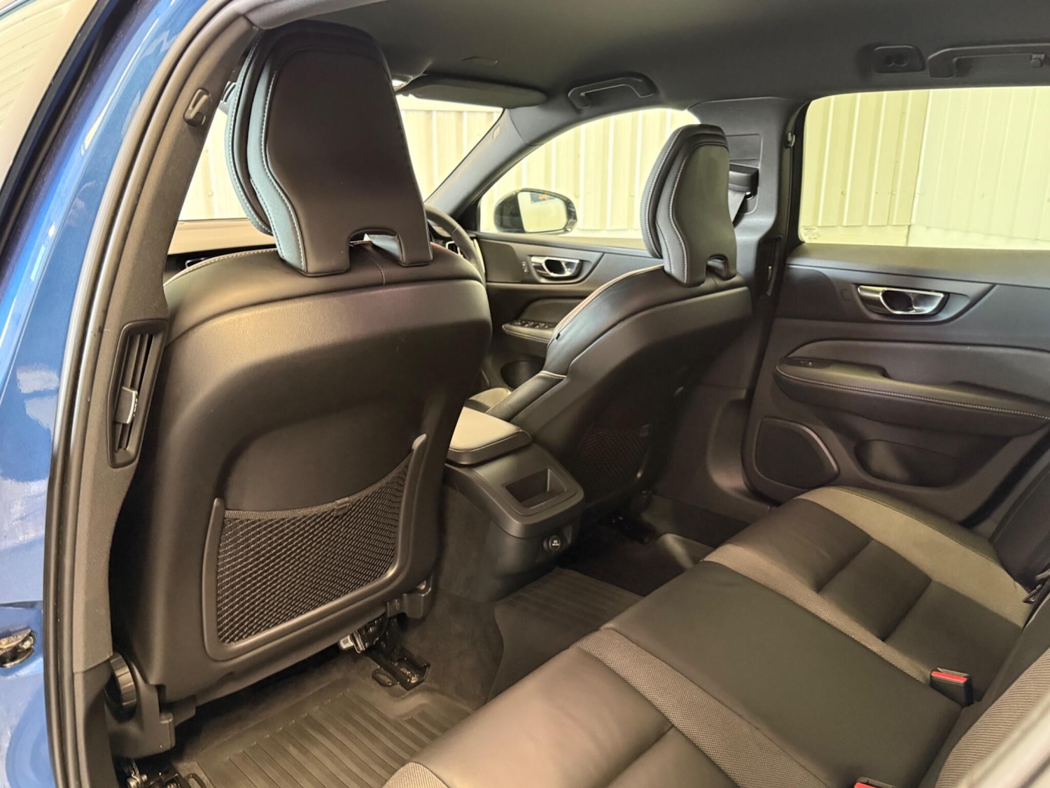 Used Volvo V60 2019 for sale - 76121421: Photo 11