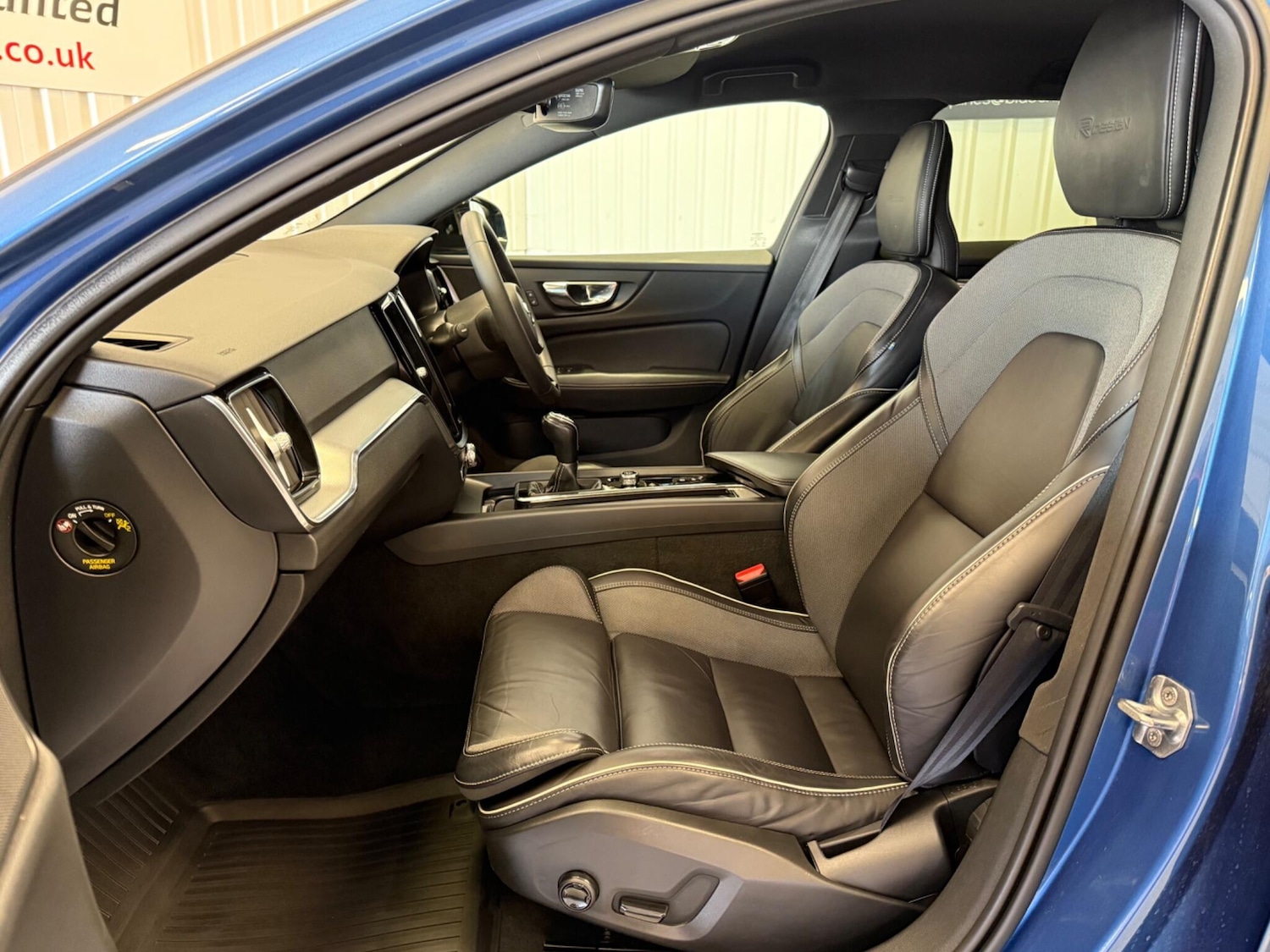 Used Volvo V60 2019 for sale - 76121421: Photo 12