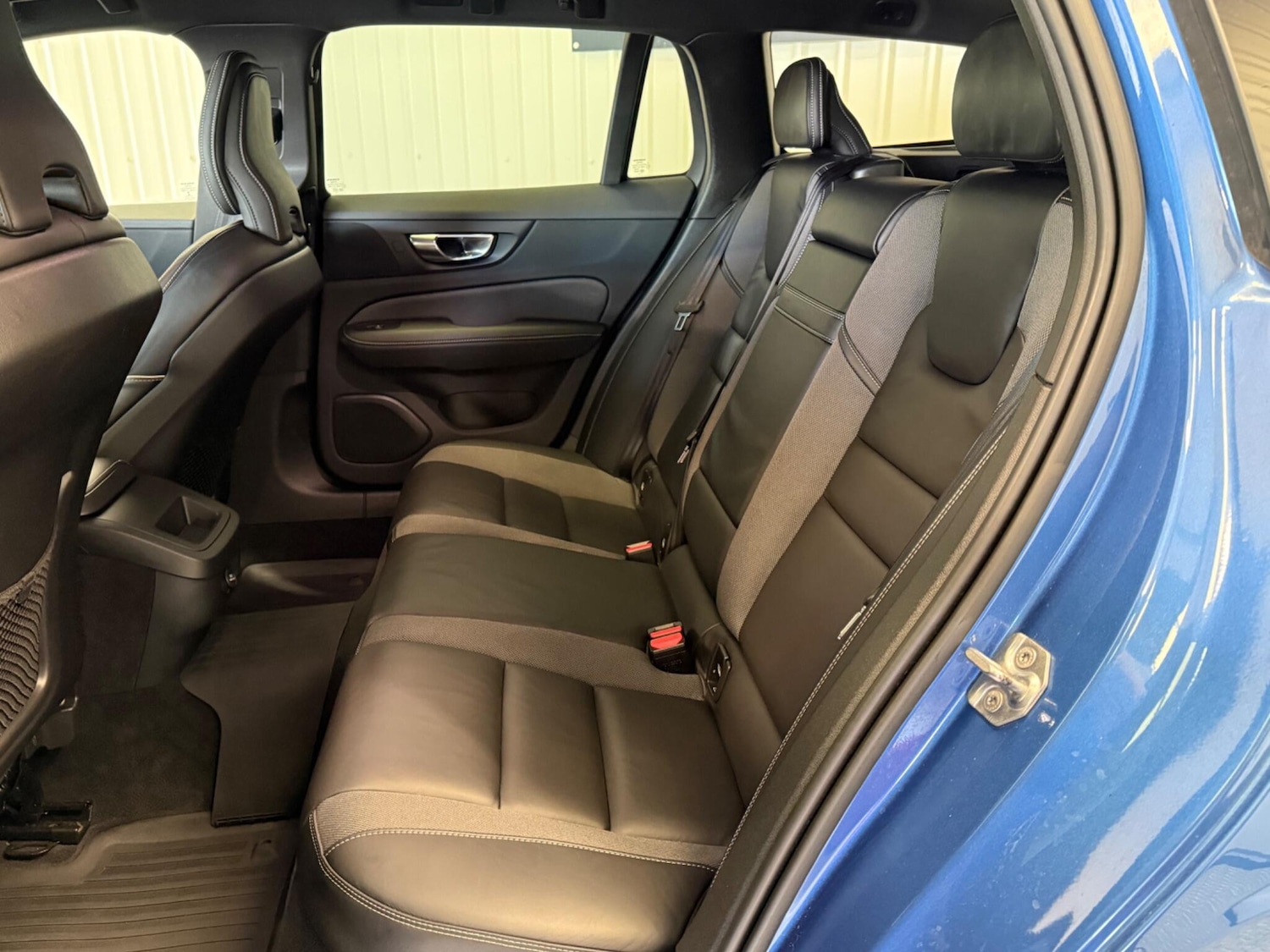Used Volvo V60 2019 for sale - 76121421: Photo 16