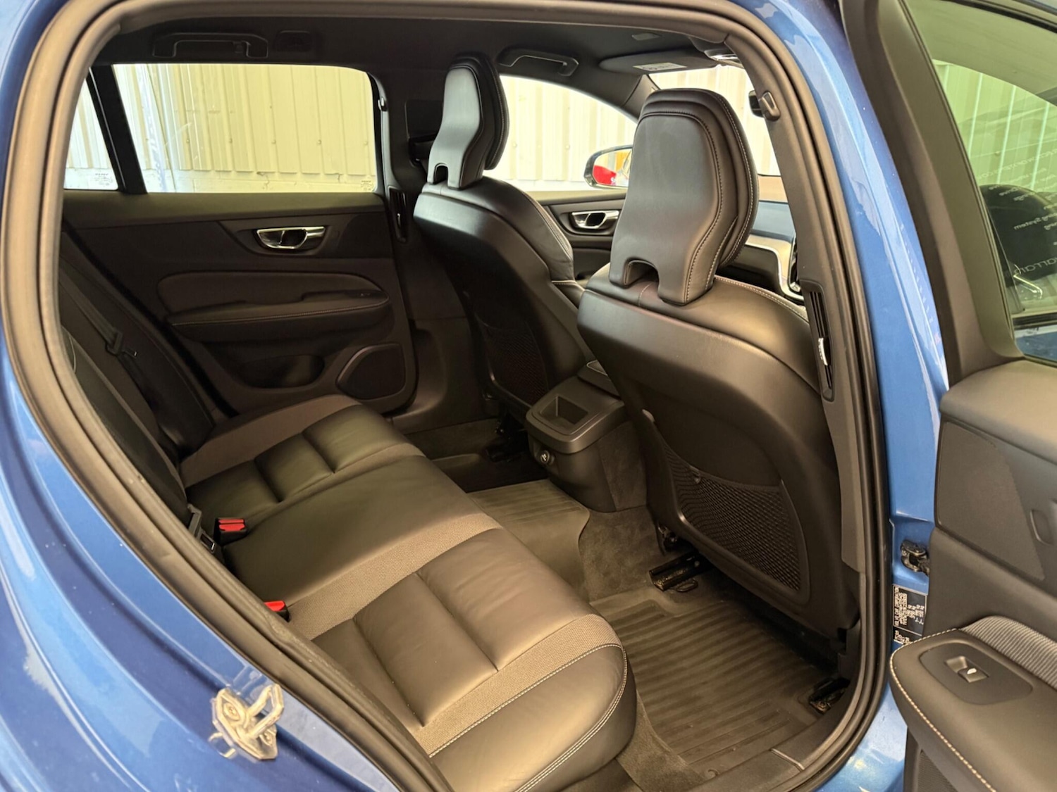 Used Volvo V60 2019 for sale - 76121421: Photo 18