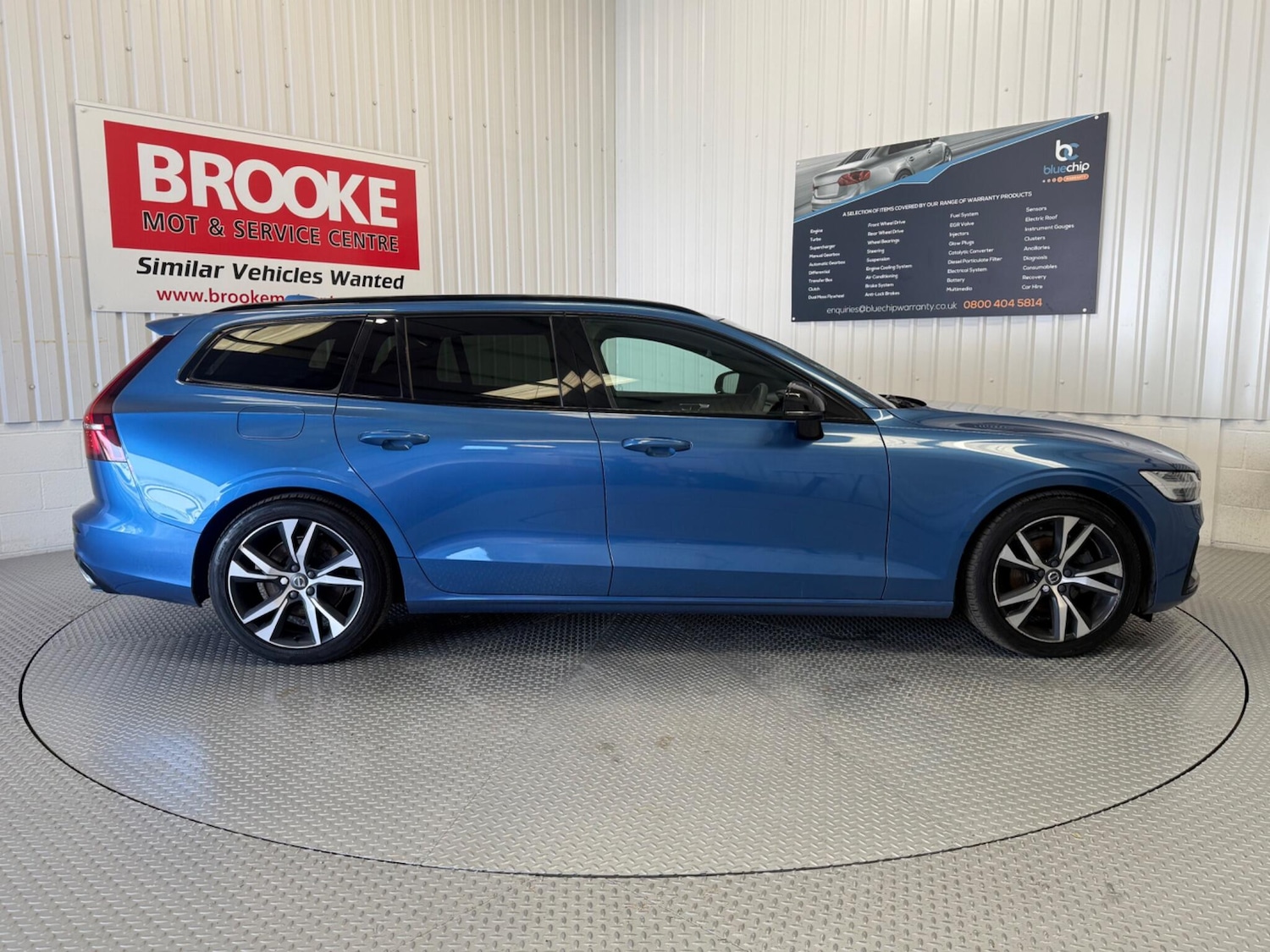 Used Volvo V60 2019 for sale - 76121421: Photo 6