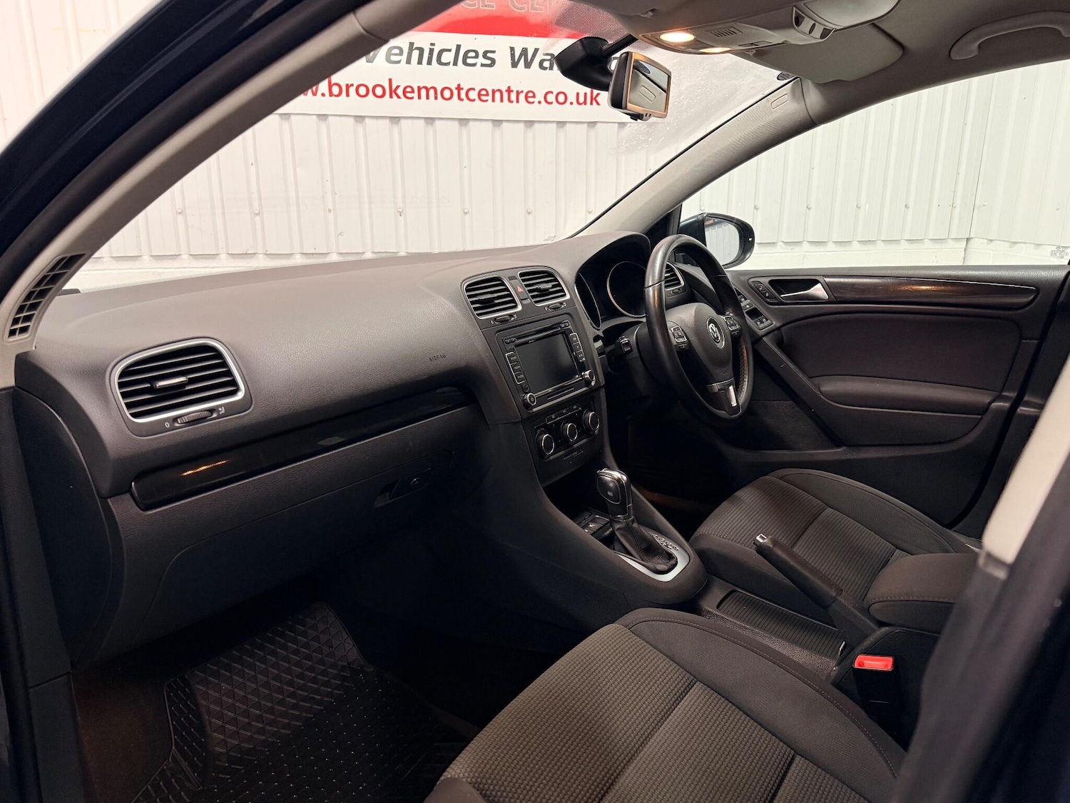 Used Volkswagen Golf 2012 for sale - 76886448: Photo 9