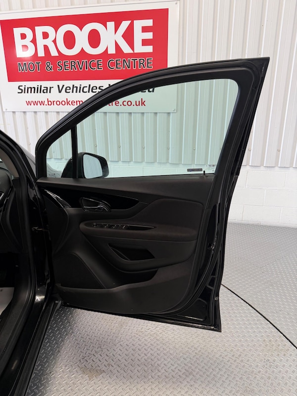 Used Vauxhall Mokka X 2018 for sale - 76240235: Photo 18