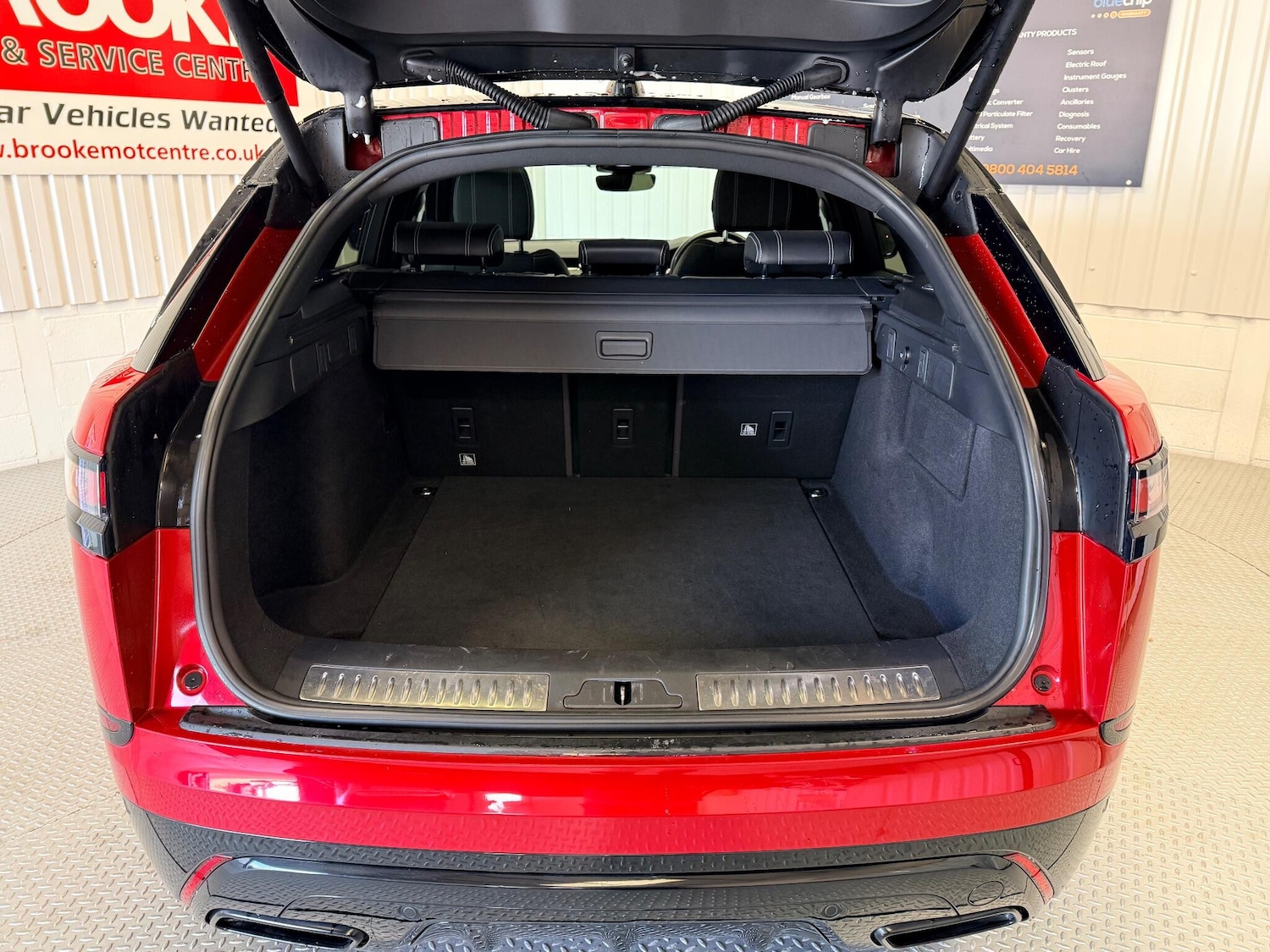 Used Land Rover Range Rover Velar 2017 for sale - 76612976: Photo 19