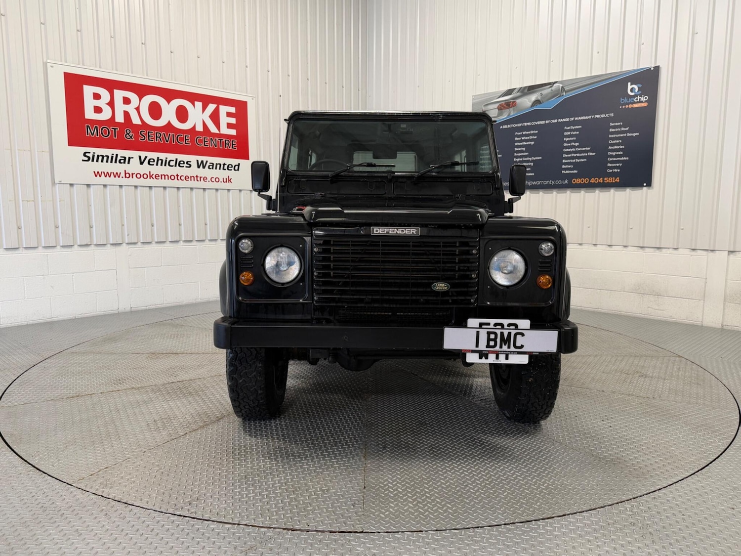 Used Land Rover Defender 90 for sale - 77510220: Photo 9