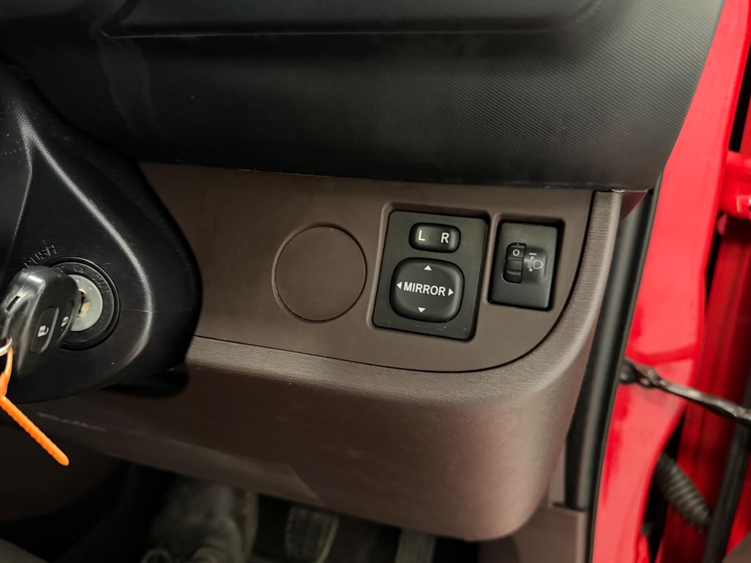 Used Toyota IQ 2009 for sale - 78100992: Photo 20