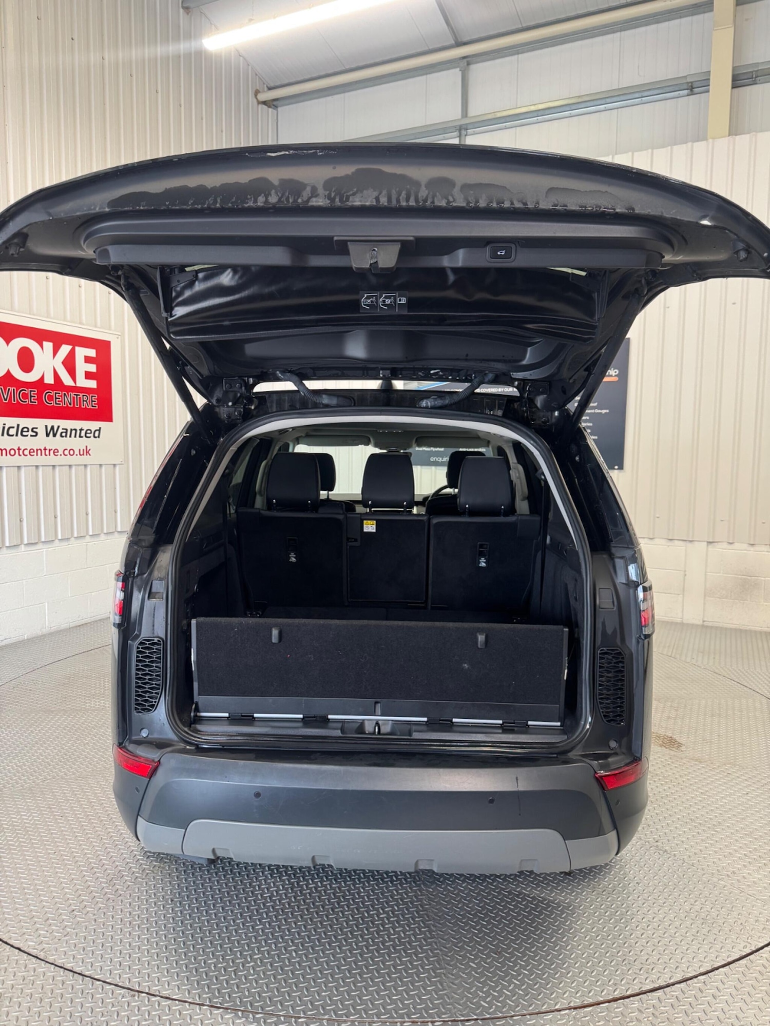 Used Land Rover Discovery for sale - 78205490: Photo 12